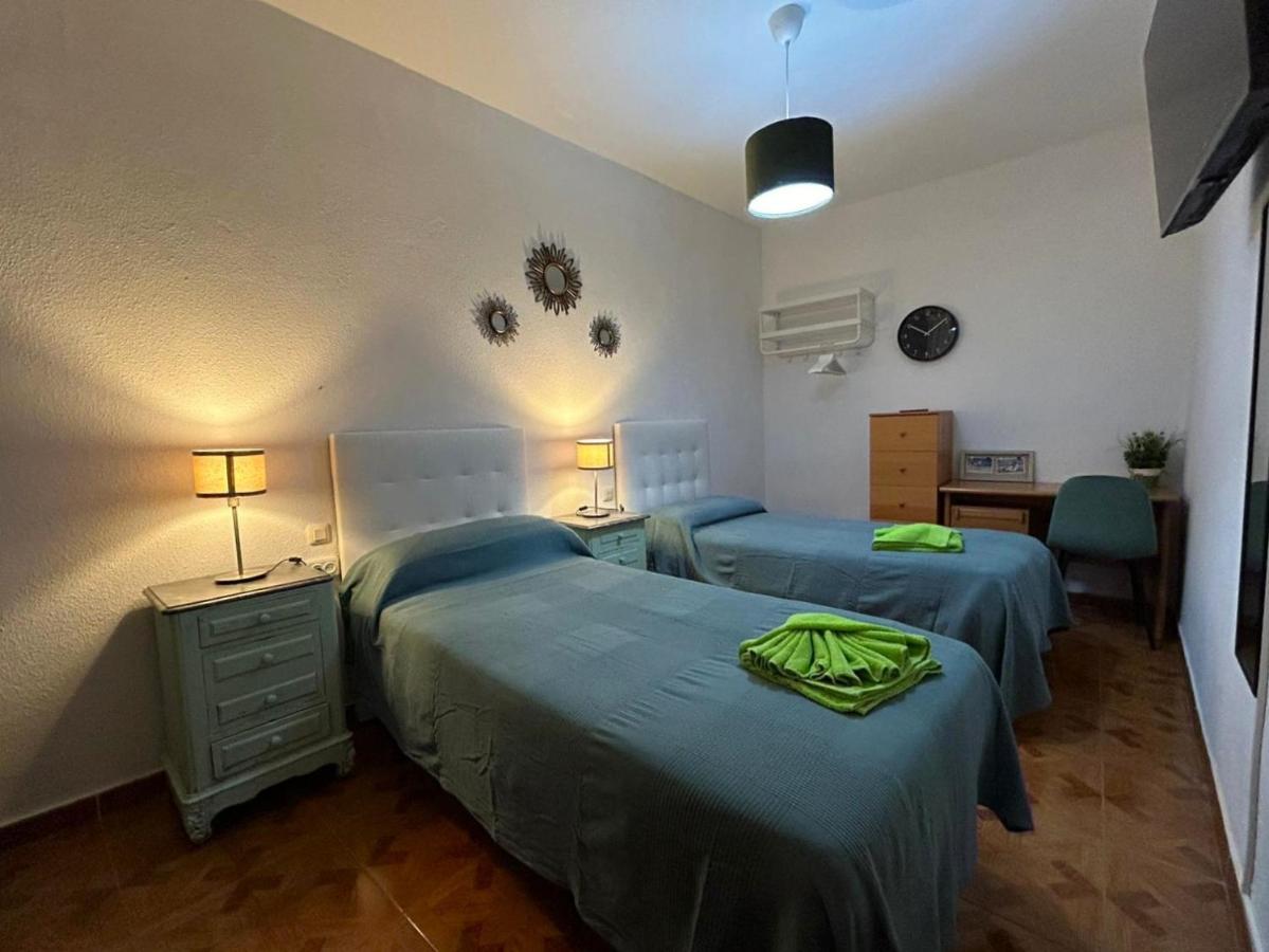 Habitaciones Figueroa Madrid Luaran gambar